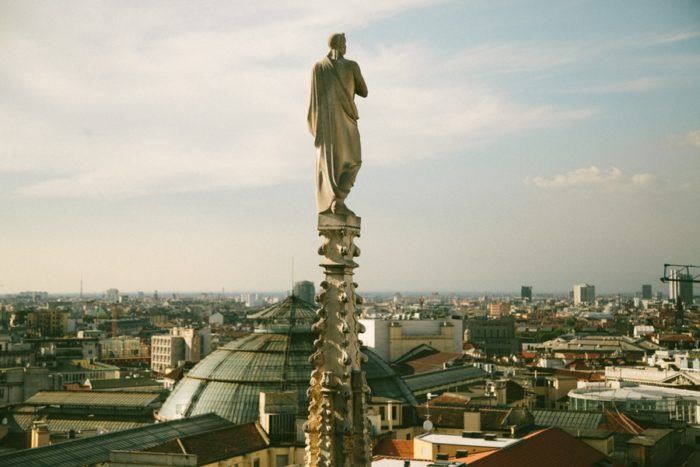 La façade du Duomo de Milan Duomo Milan vue du toit
