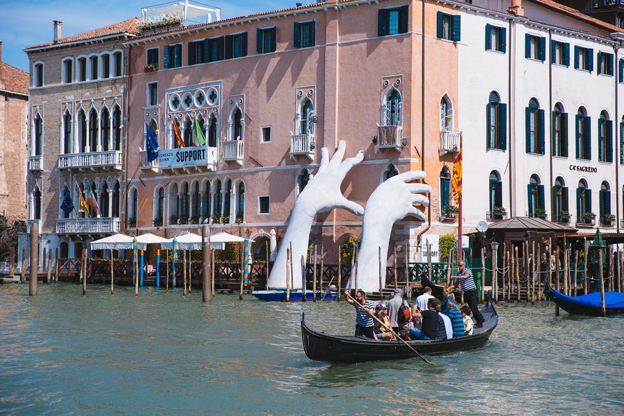 biennale-grand-canal-venise-les-escapades biennale-grand-canal-venise-les-escapades