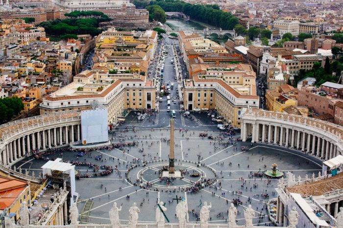 Place Saint-Pierre, Vatican