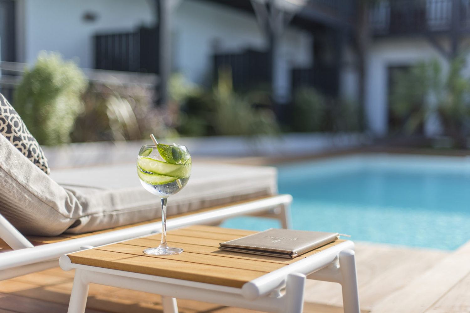 Cocktail piscine Anderenis Andernos