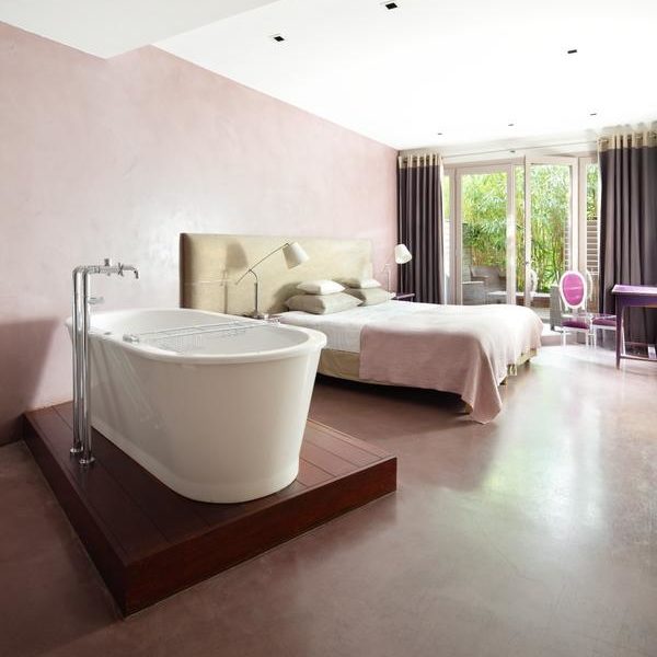 hotel cote sable salle de bain baignoire chambre