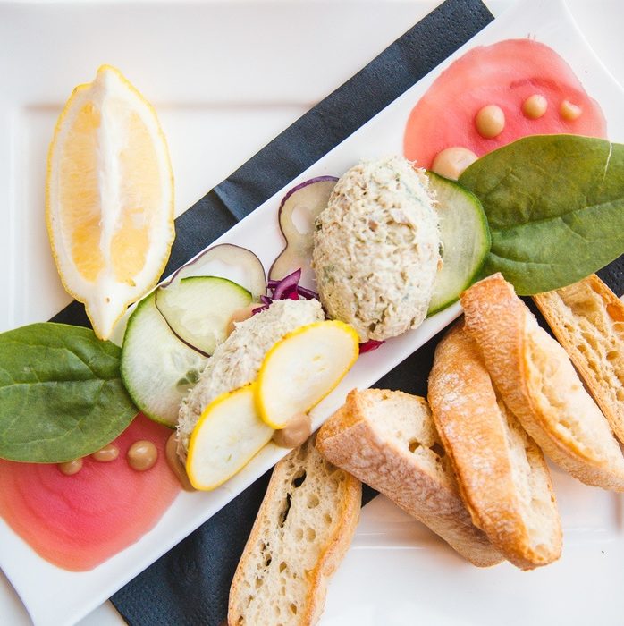 Entrée au restaurant le Landemer