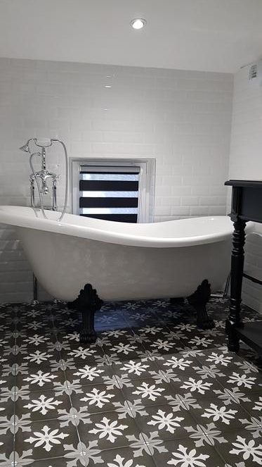salle de bain baignoire
