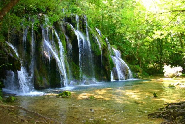week-end insolite france cascades de tuf